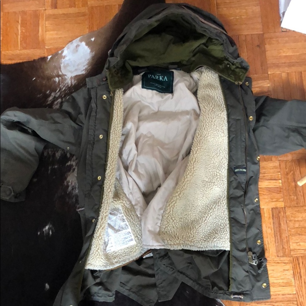 Shearling lines winter parka